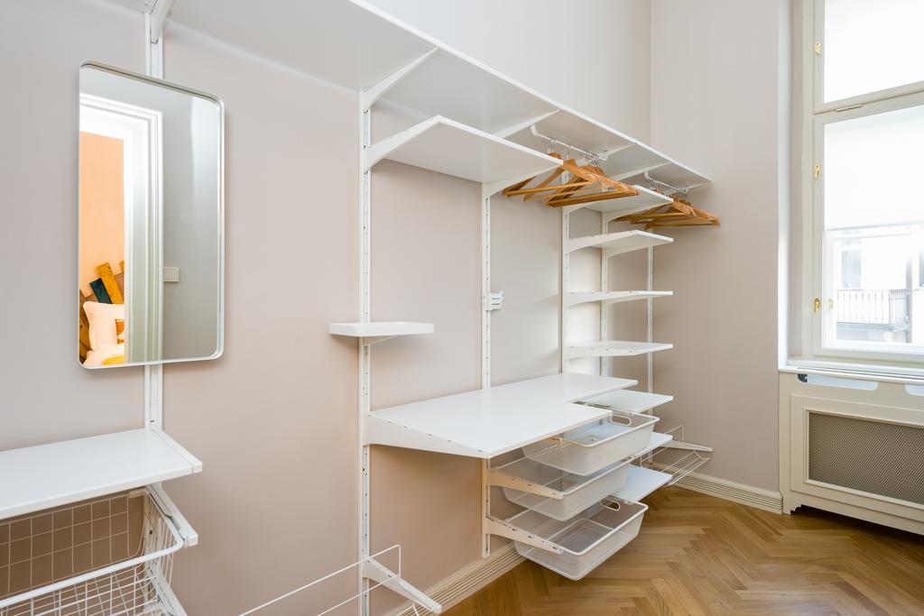 Grand By Tkc Praga