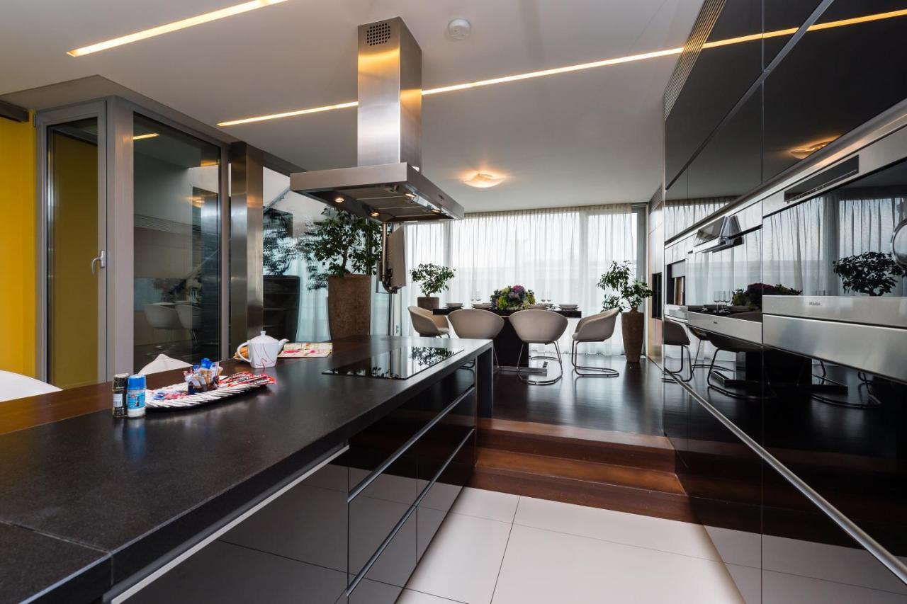 Apartahotel Grand By Tkc